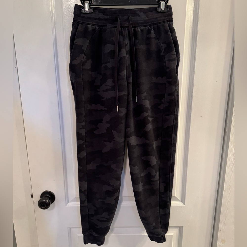 Lululemon Scuba High-Rise Jogger *Fleece 28" Heritage 365 Camo Deep Coal Multi